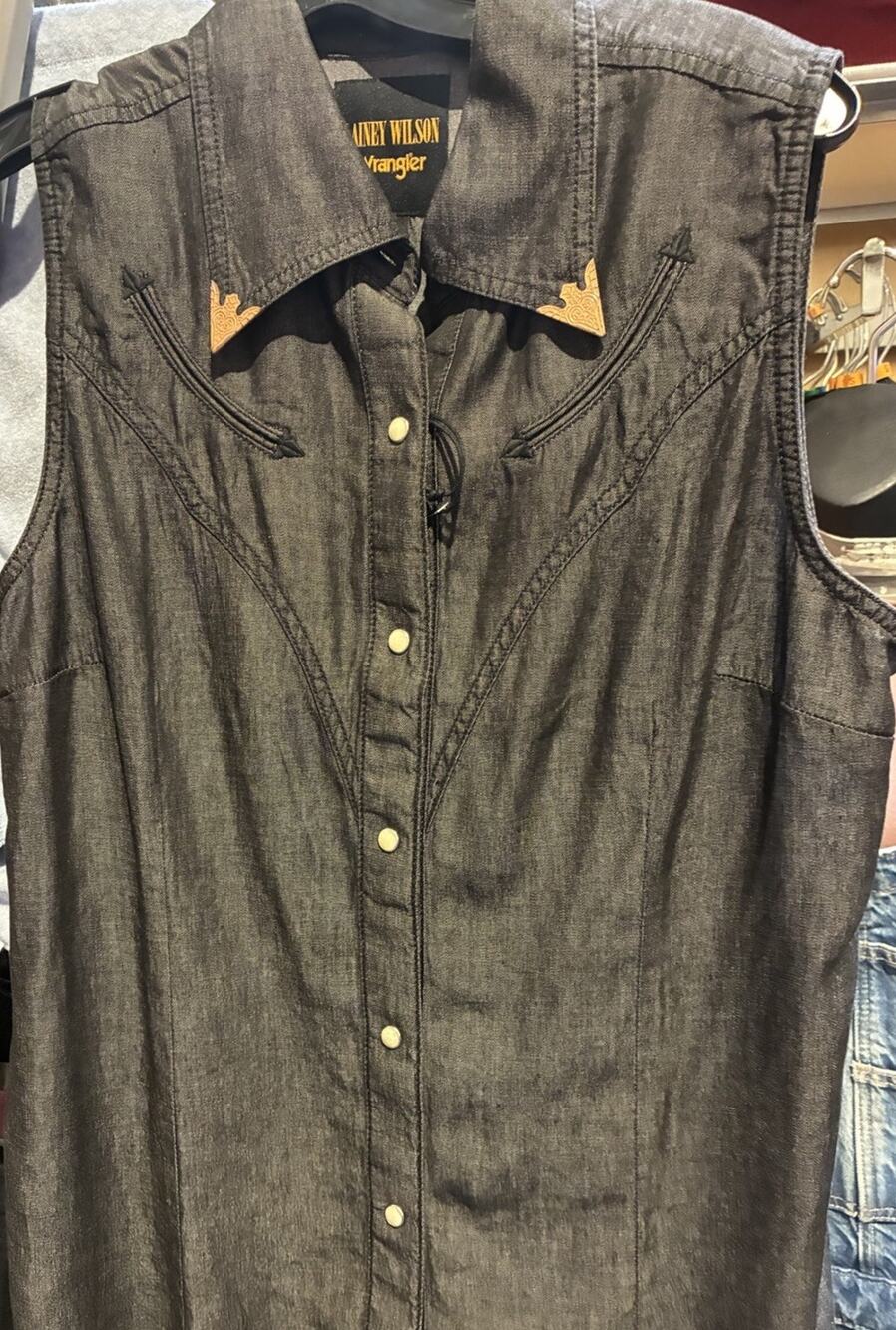 Wrangler Lainey Wilson Western Pearl Snap Women’s Sz L